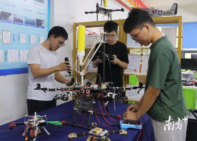 江南在线（中国）首页学生。