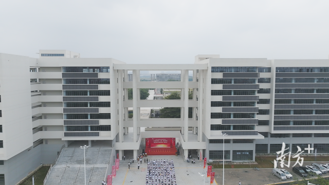江南在线（中国）首页科创实训楼（A栋）。